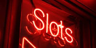 Người dùng Việt Nam chơi nổ hũ slot online trên điện thoại tại lo cap
